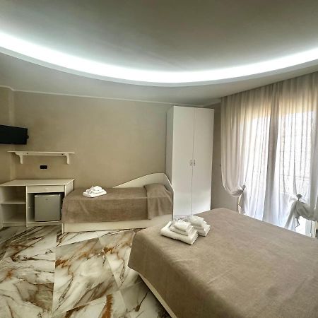 トロペーア Narcisse Bed & Breakfast エクステリア 写真